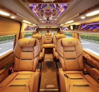 Thuê xe limousine